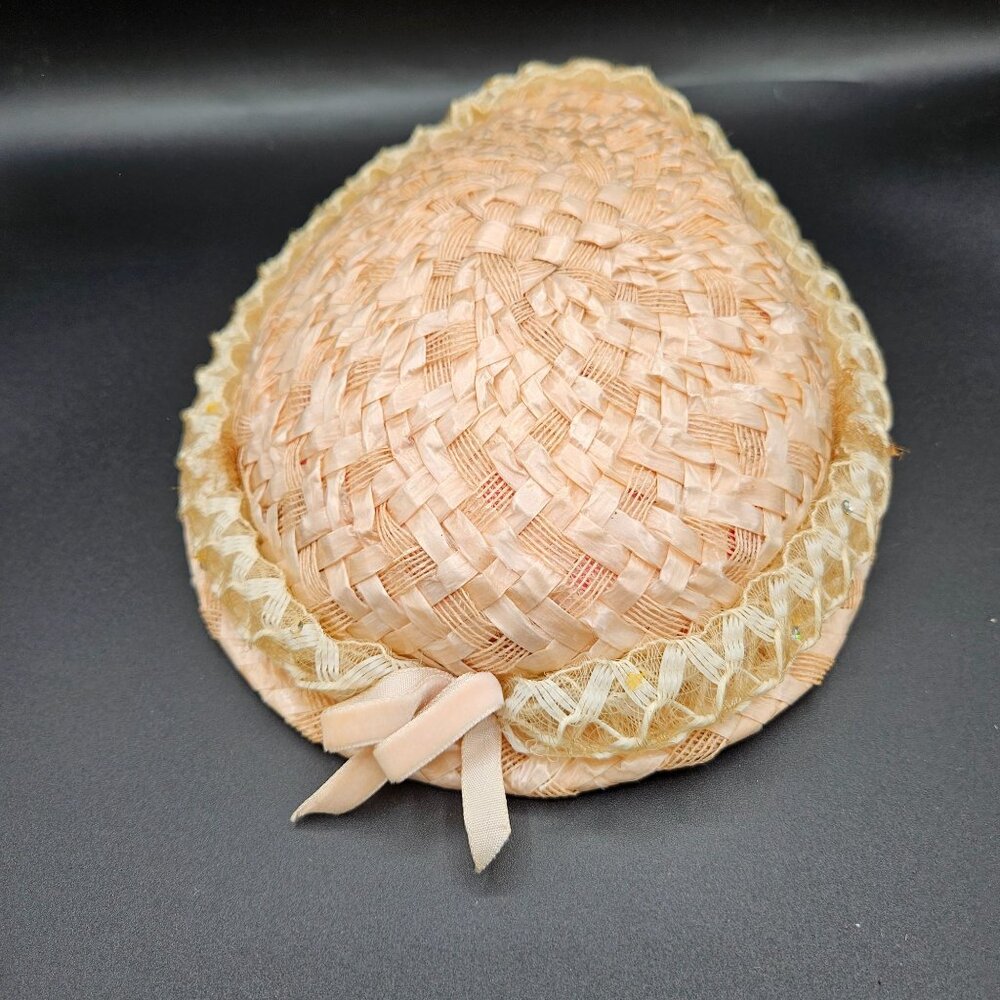 Vintage Pogues Cincinnati Womens Beige Woven Straw Hat With Ribbon & Lace Trim - Picture 2 of 4